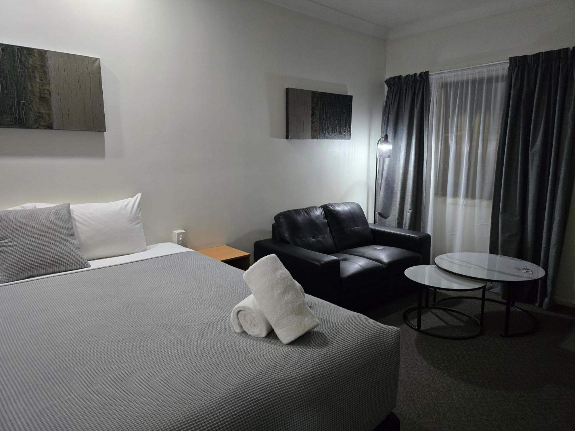 Ascot Lodge Motor Inn Kingaroy Exterior foto
